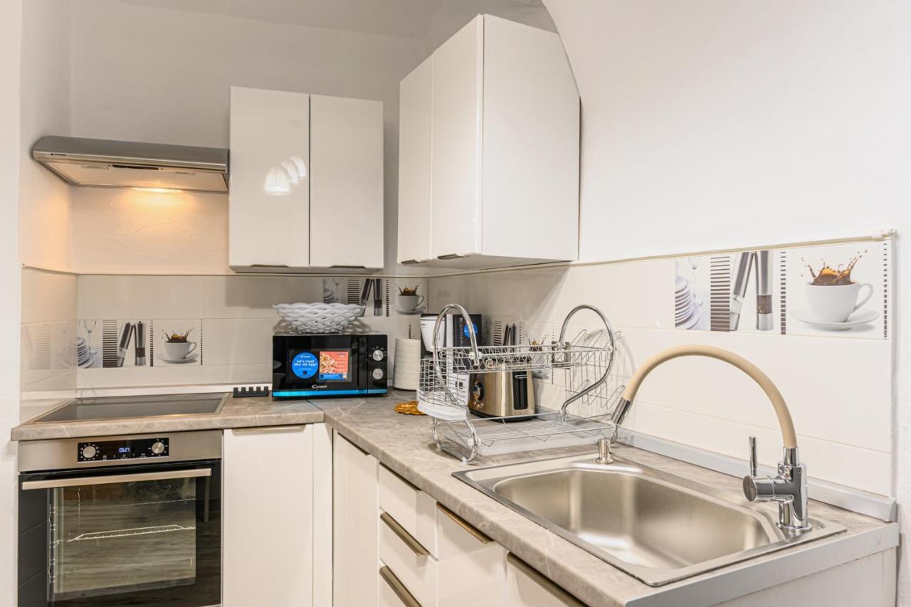 Apartmán Dimora Np - Brašov Exteriér fotografie